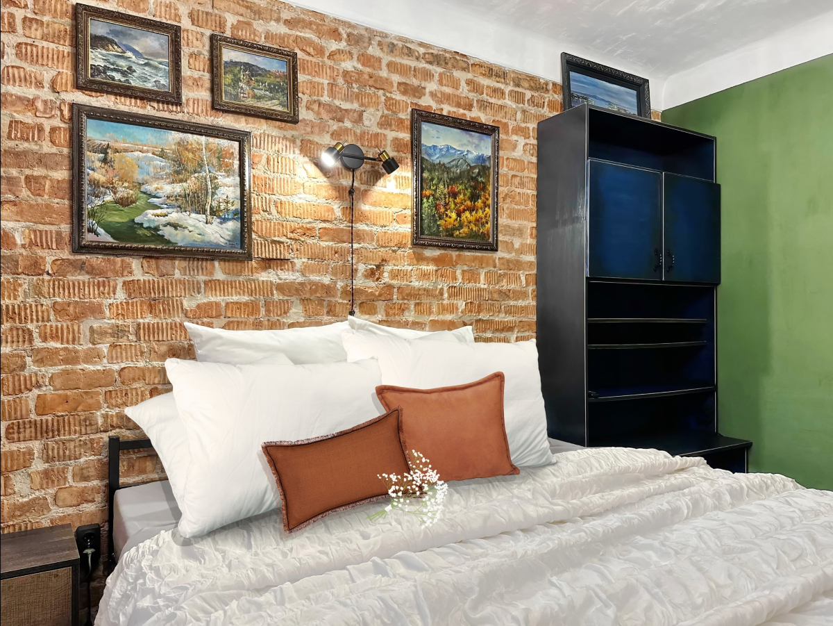 Квартира Двухкомнатная в Стиле Loft с Видом на Бухту Золотой Рог