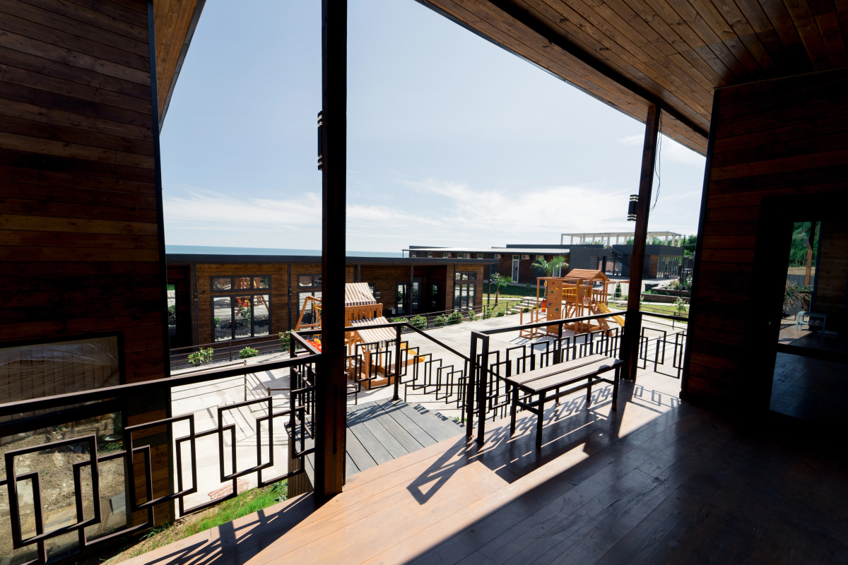 Отель Manresa Family Resort