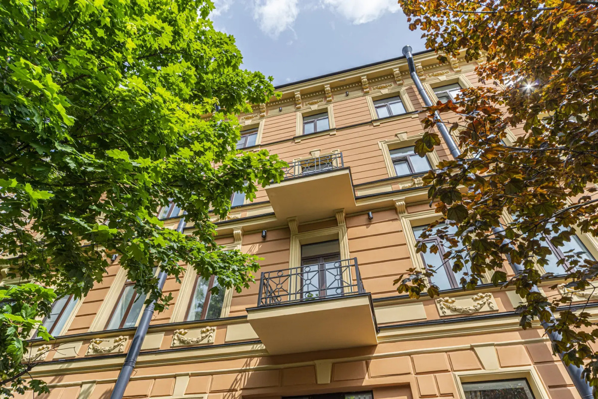 Апартаменты на 4 линии Васильевского Острова 51