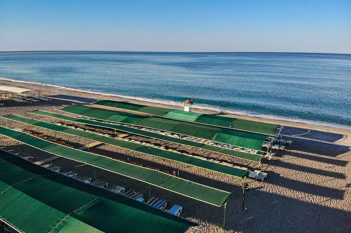 Throne Beach Resort & Spa