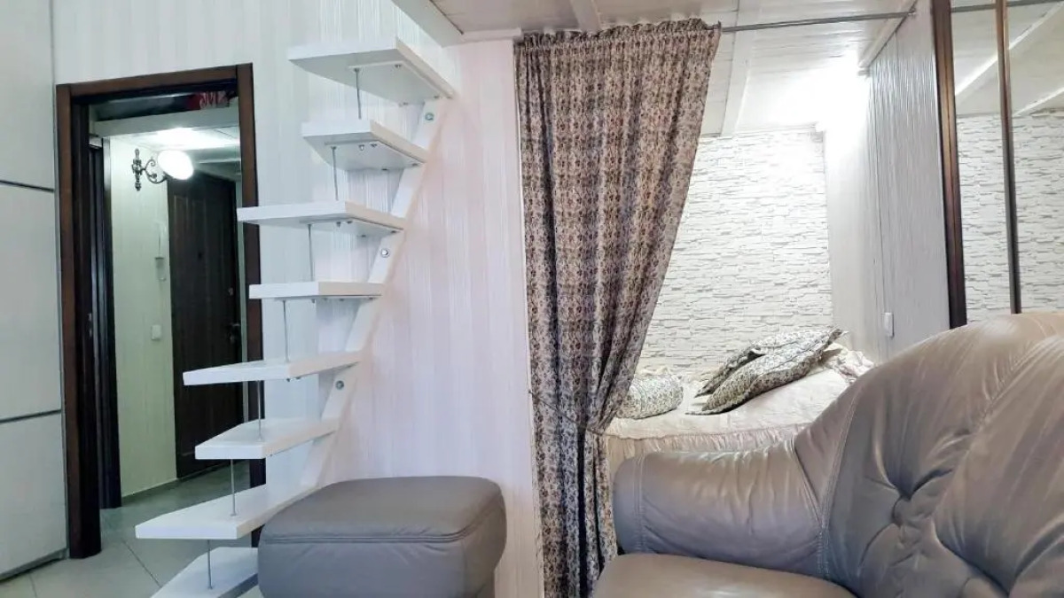 Апартаменты Володарского 7