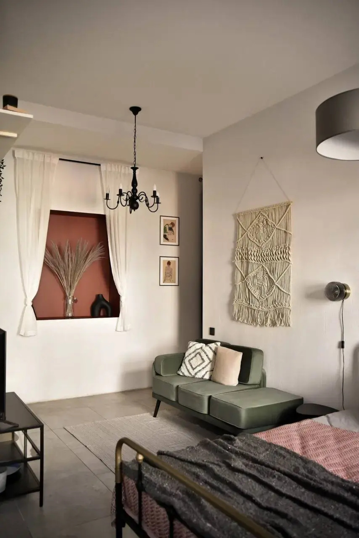 Апартаменты на Вознесенском проспекте рядом с Никольским собором.