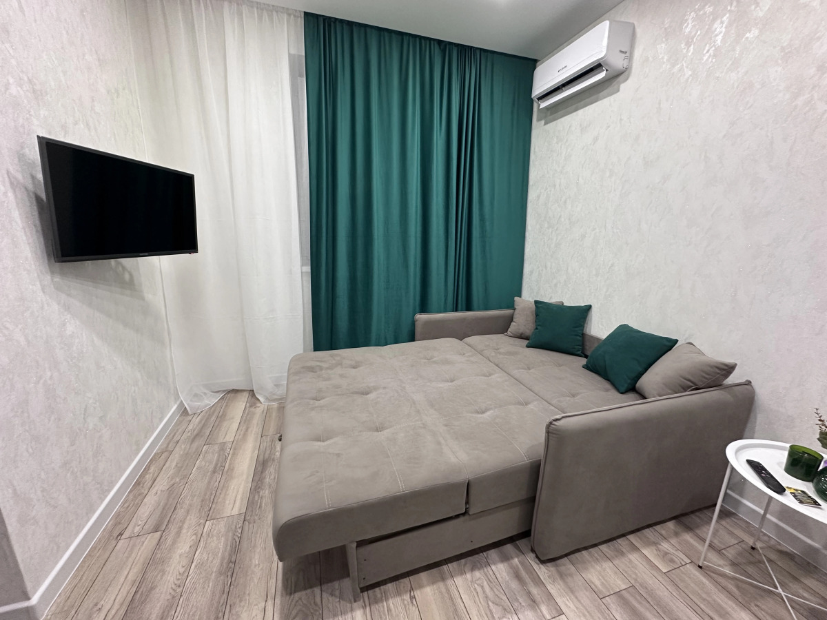 Квартира Студия Изумруд 21 этаж