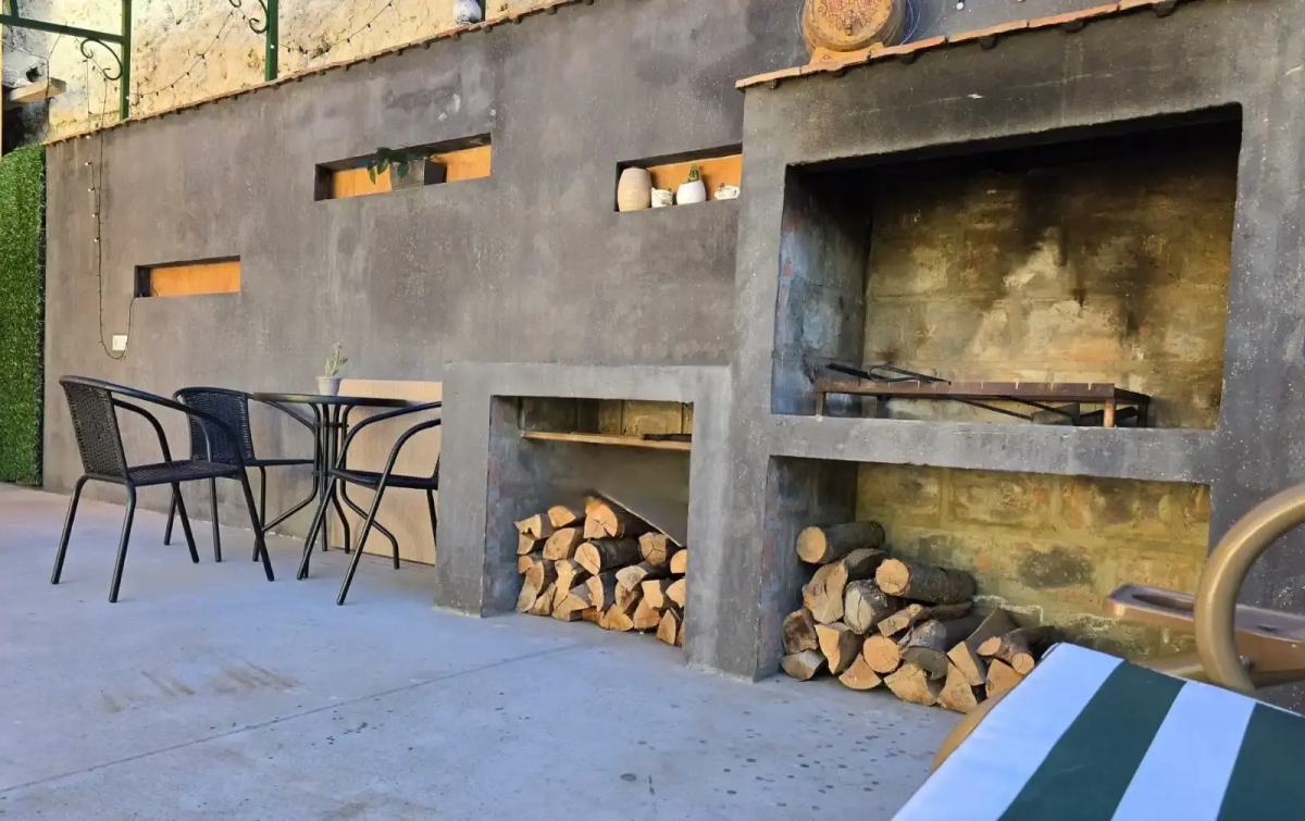 Отель Nutsa in old Tbilisi