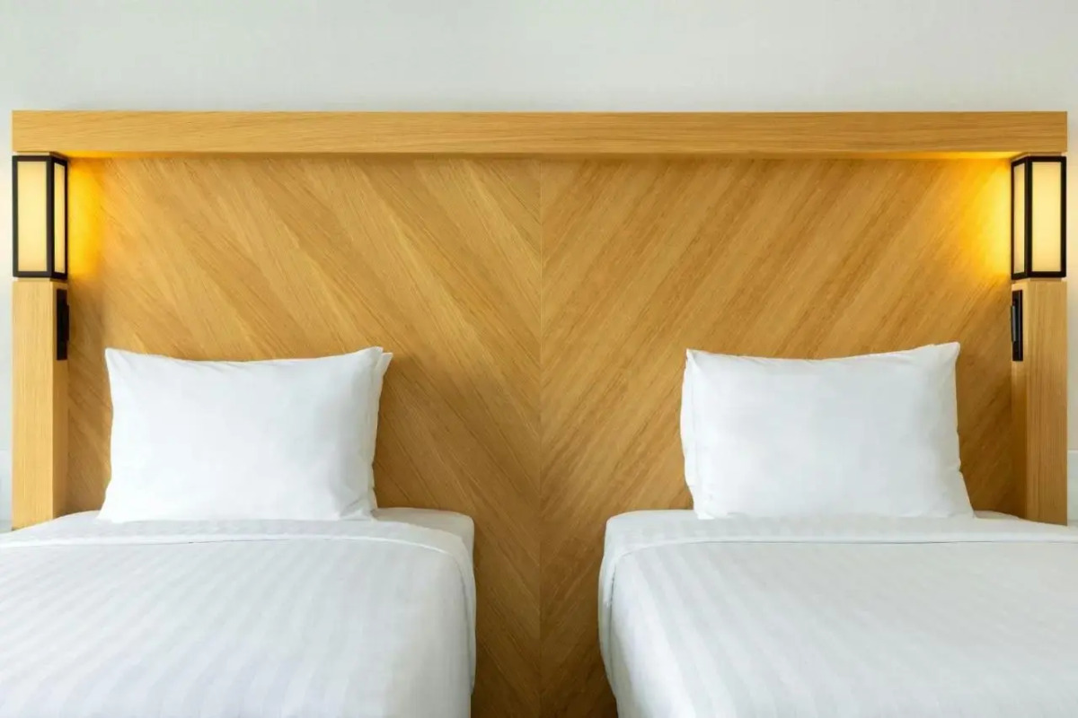 Отель Courtyard by Marriott Tbilisi