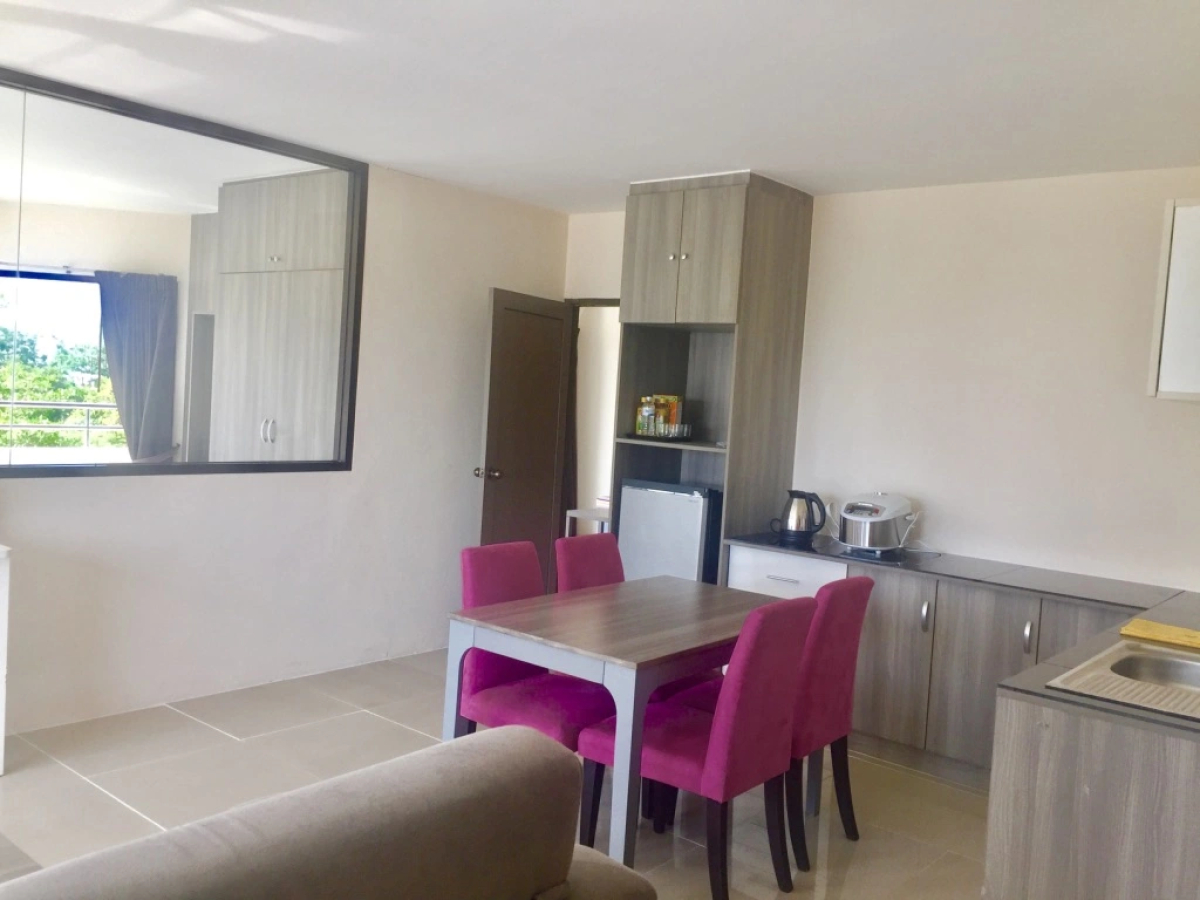 Апартаменты R-Con Wongamat