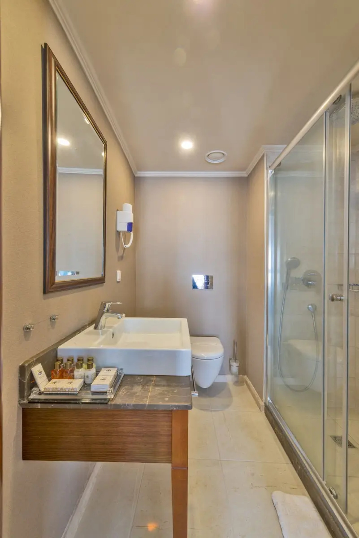 Отель BEKDAS DELUXE & SPA