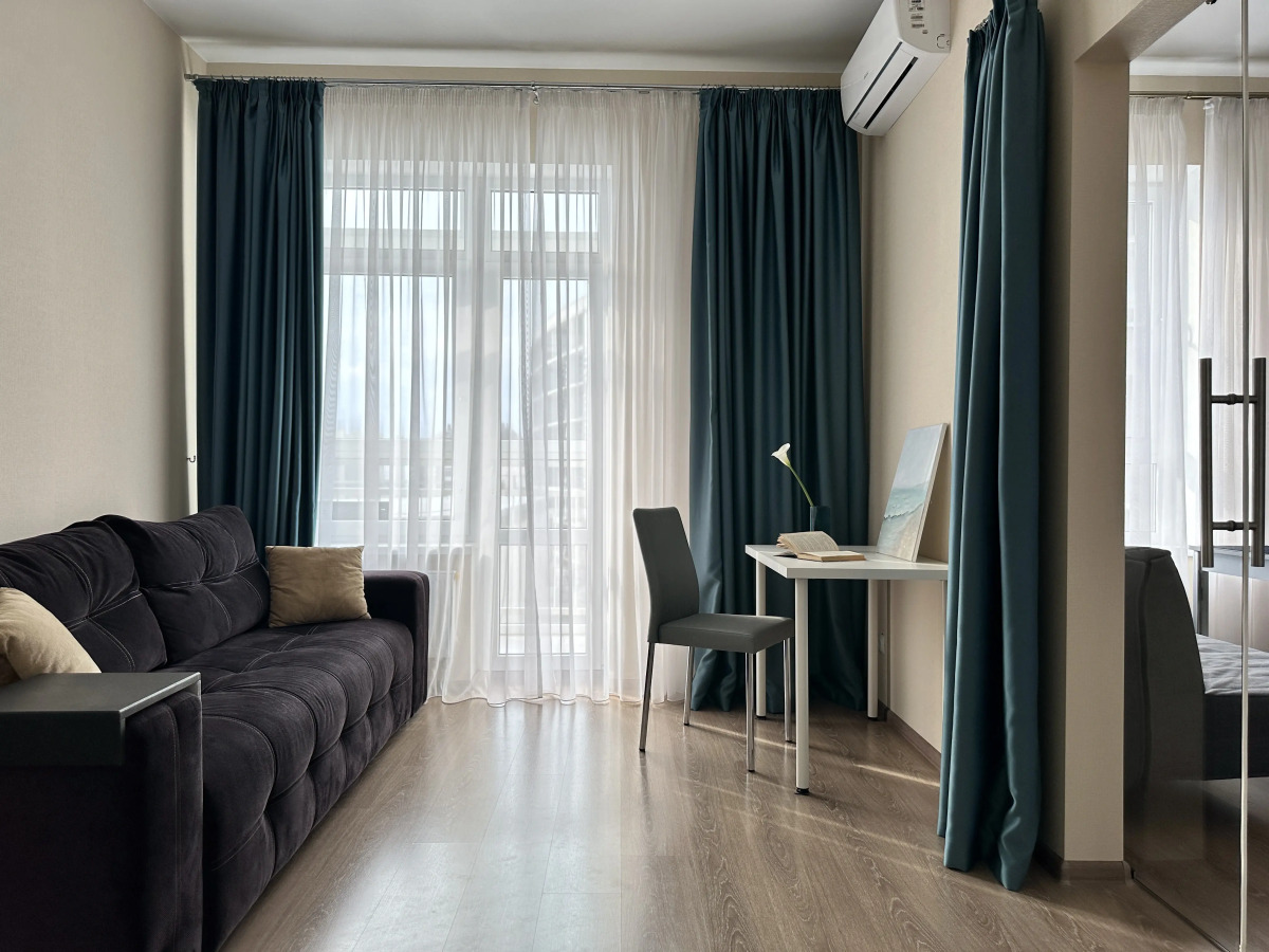 Апартаменты 2-х комнатные Luxe du Soleil на Пионерском проспекте