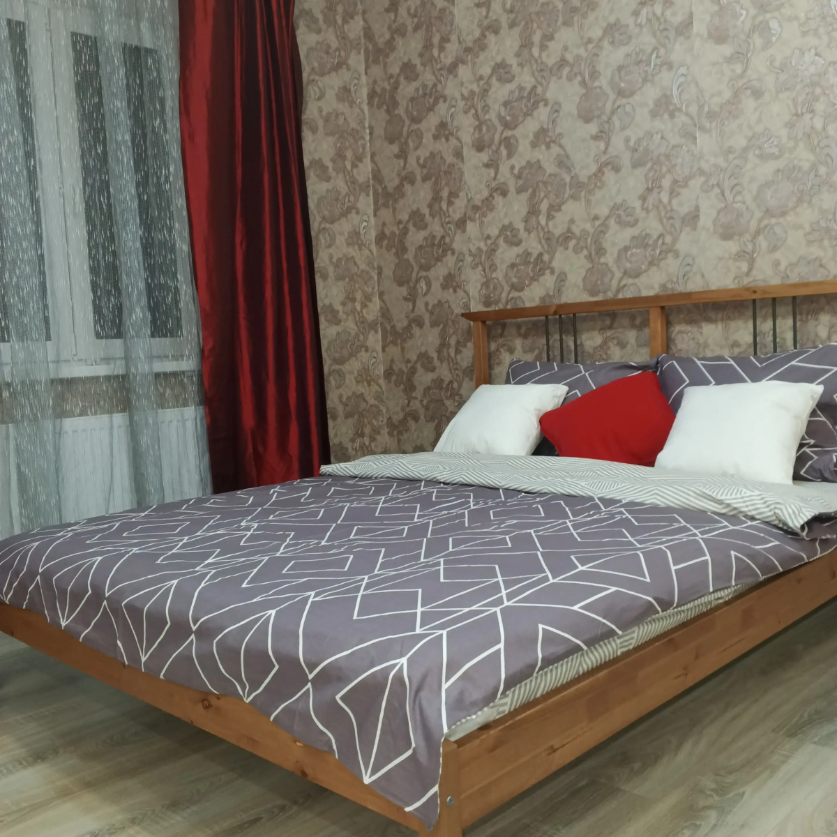 Квартира на Генерала Ишбулатова 8/4