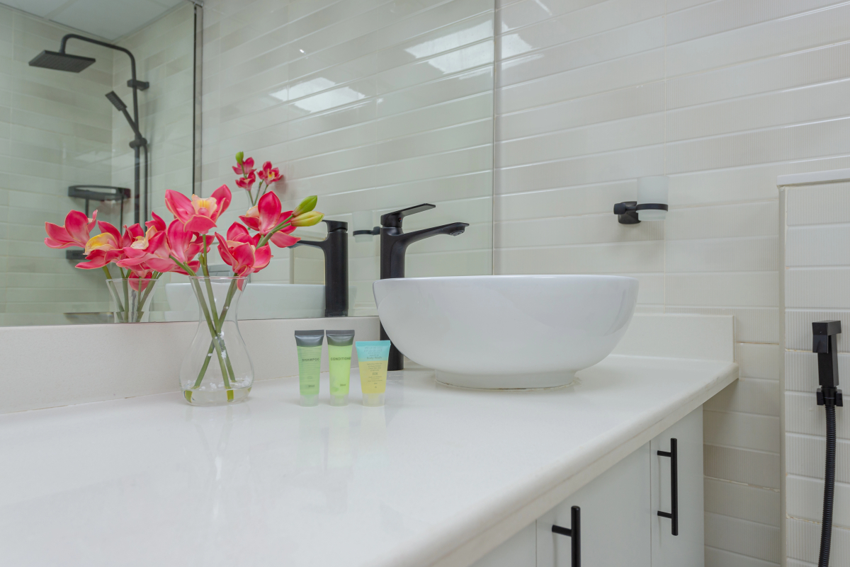 Apartments Marco Polo - 1BR with Marina Views Near Metro & Marina Mall