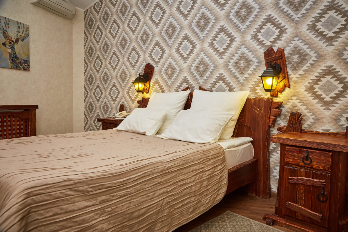 Отель Ловчий Плюс