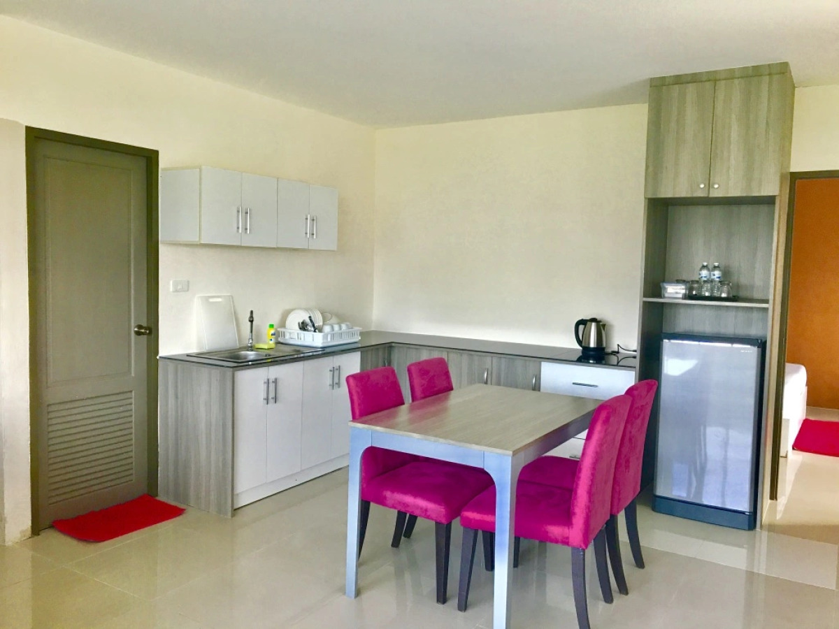 Апартаменты R-Con Wongamat