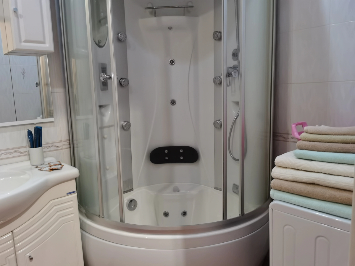 Квартира в деловом центре Тюмени на 50 лет Октября