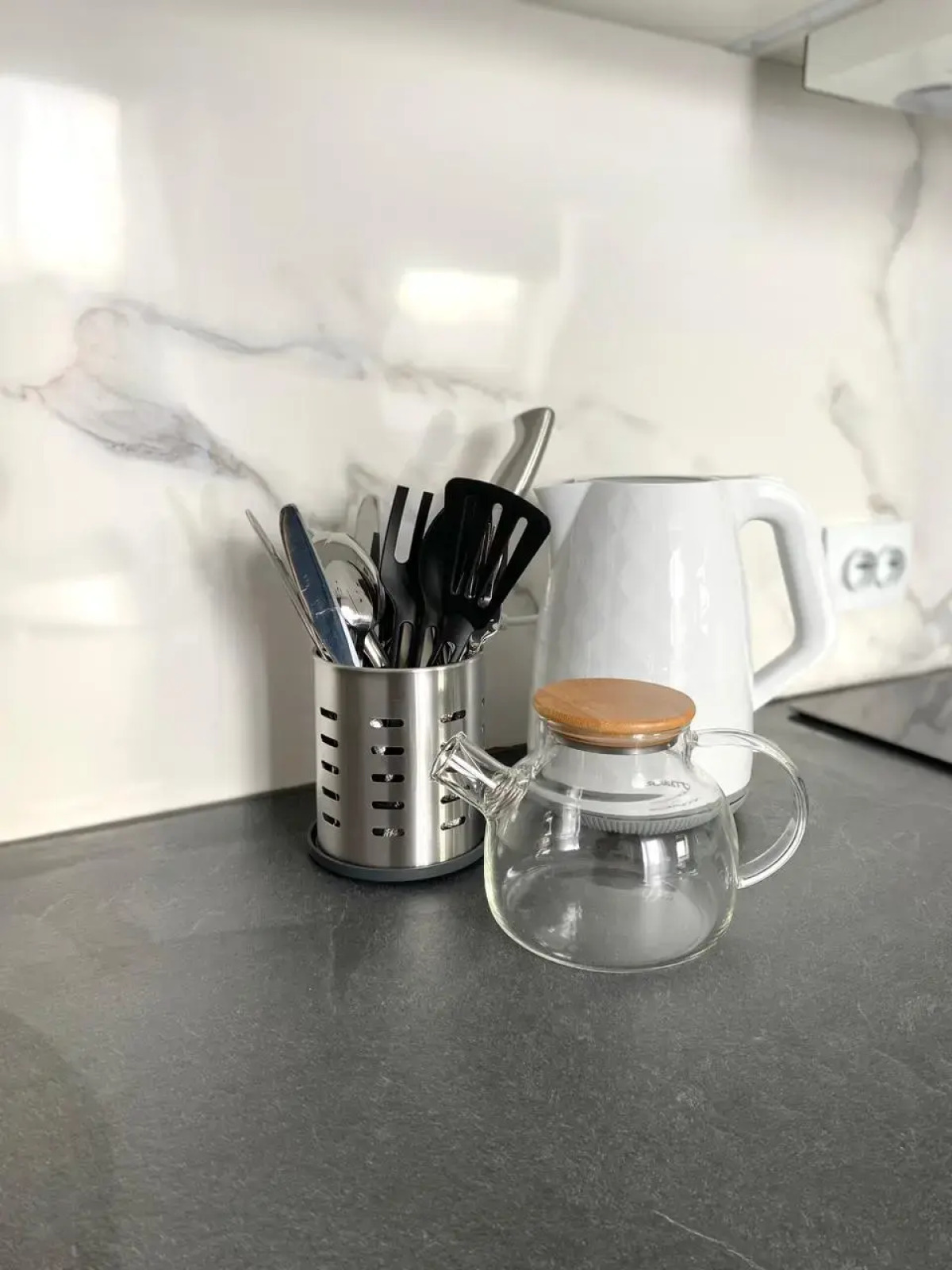 Квартира Стильная Мансардная Квартира Студия у Аэропорта