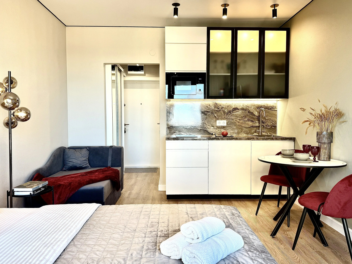 Квартира Люкс Студия в ЖК Бизнес-Класса и Дизайнерским Ремонтом