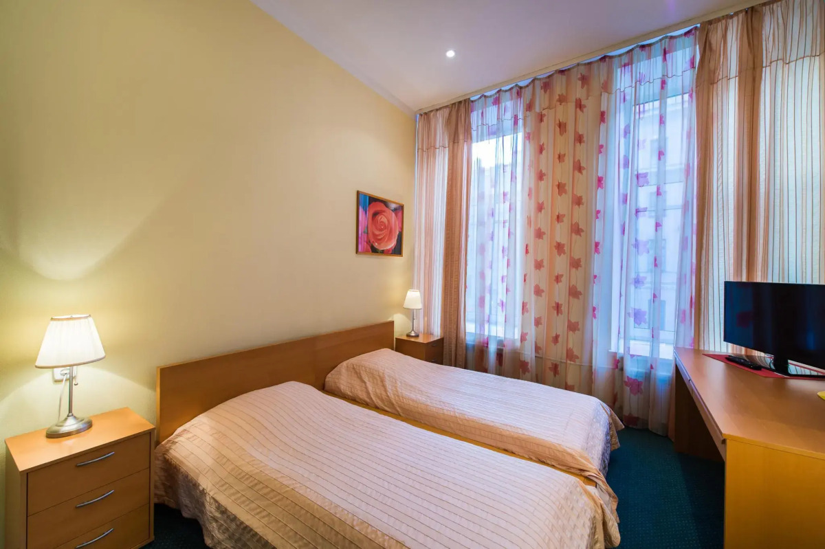 Отель Репин