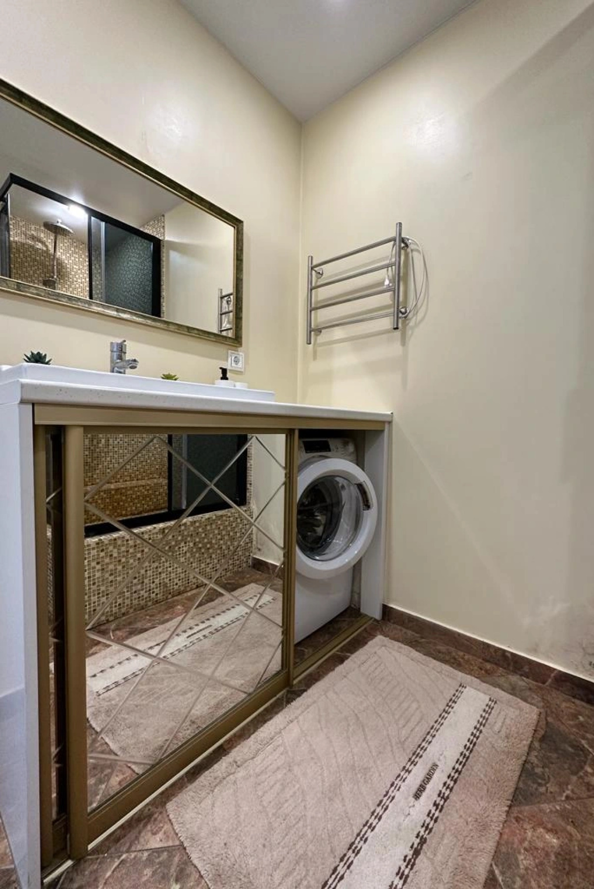 Апартаменты рядом с Кафедральным