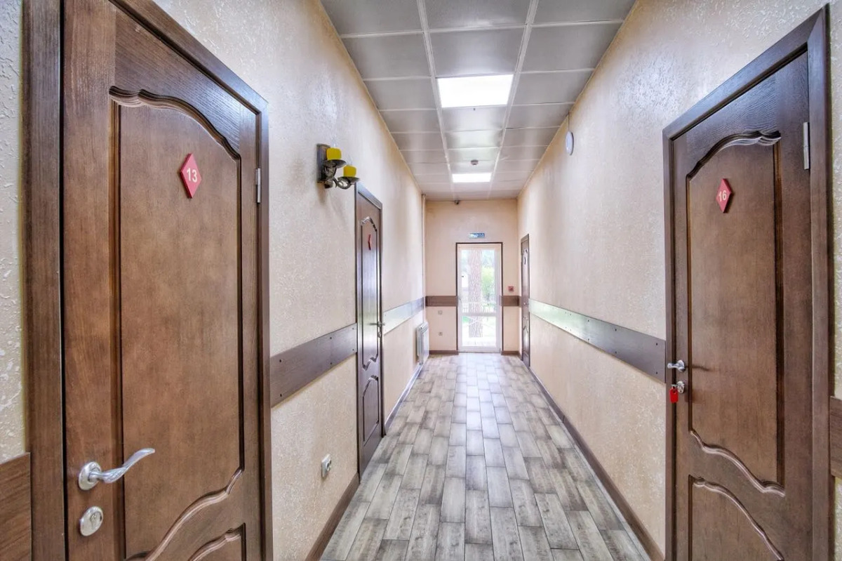 Отель Кавказ