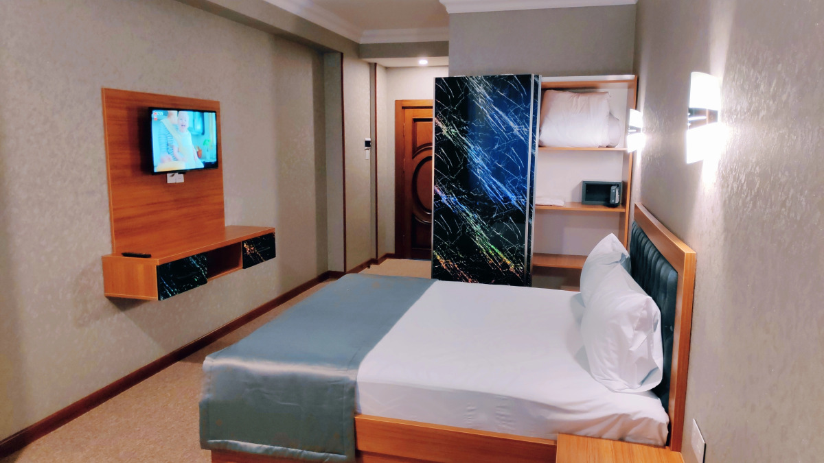 Отель Royal Sapphire