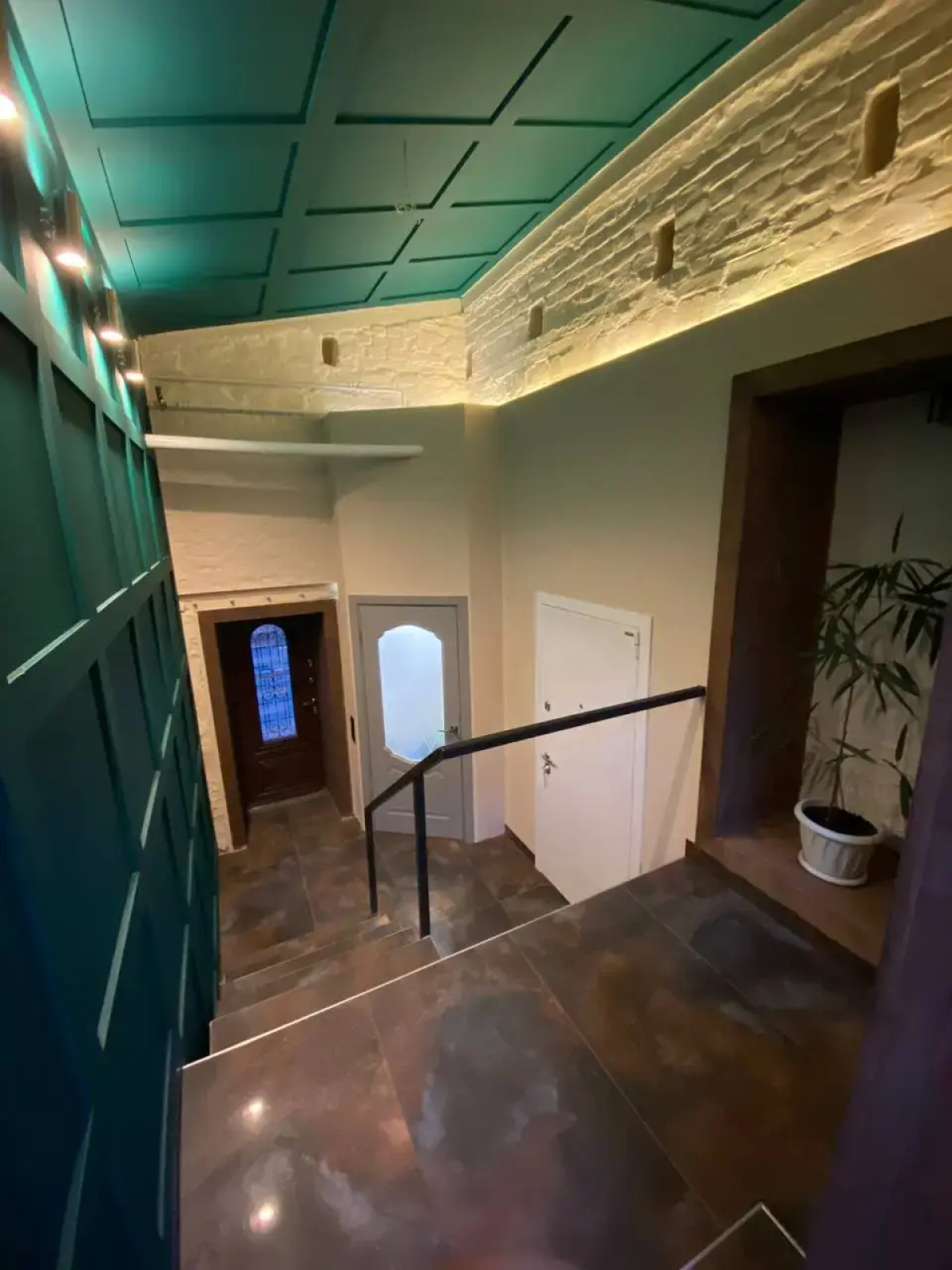 Апартаменты 3-х уровневый Лофт в центре PUSHKIN