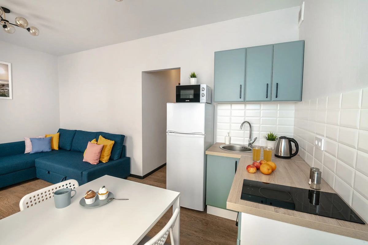 Апартаменты TopHouse на Черняховского 9 трехкомнатные