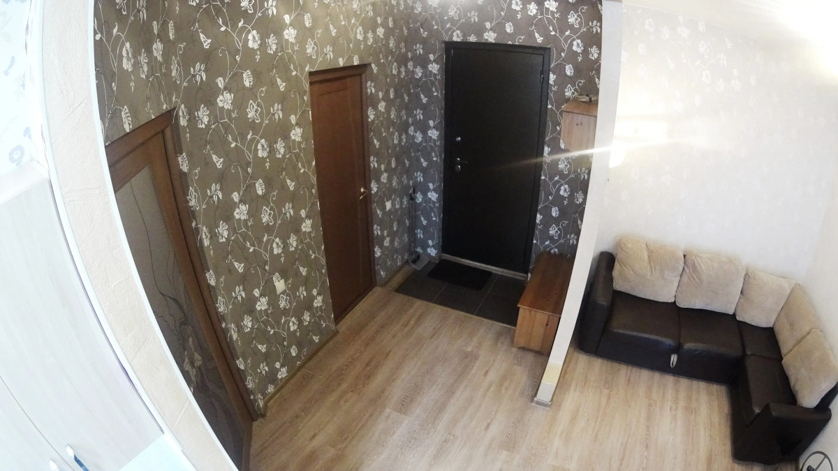 Апартаменты на Челюскинцев 3