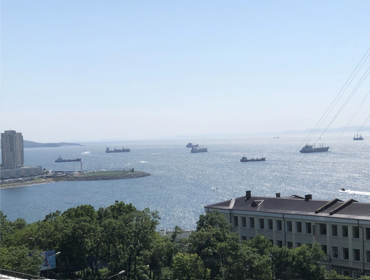 Апартаменты Central Bay Studios Near the Station