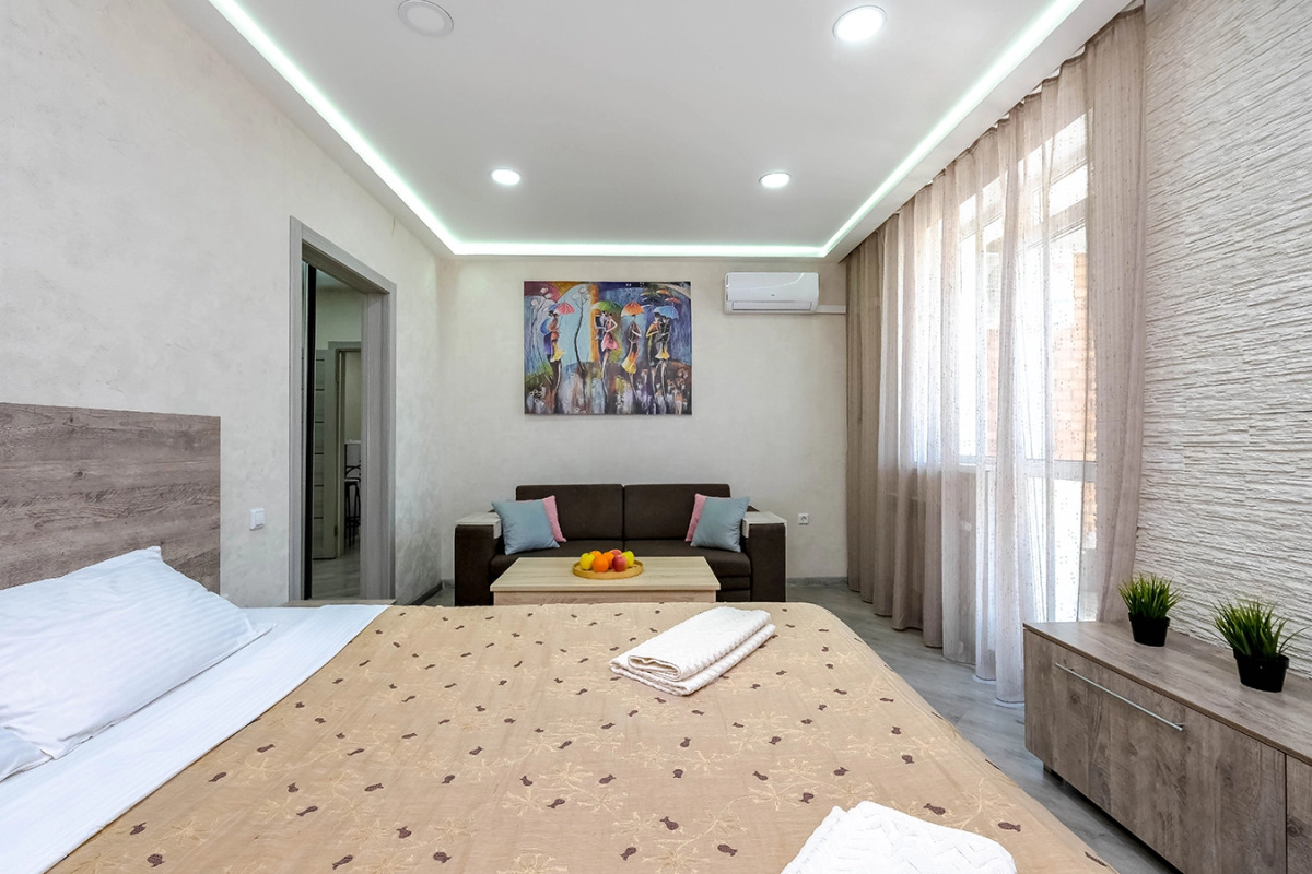 Однокомнатная квартира около жд вокзала на улице Ленина 81