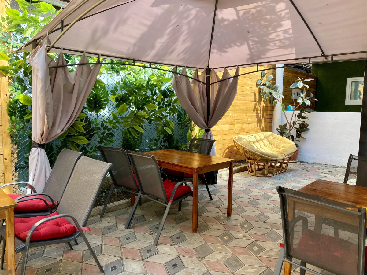 Гостевой дом Green Wall