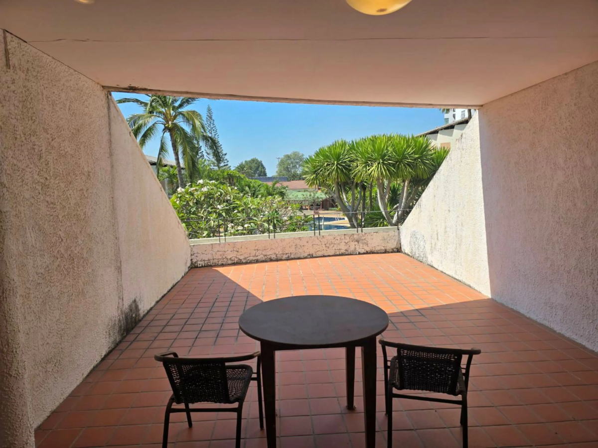 Отель Tropicana 