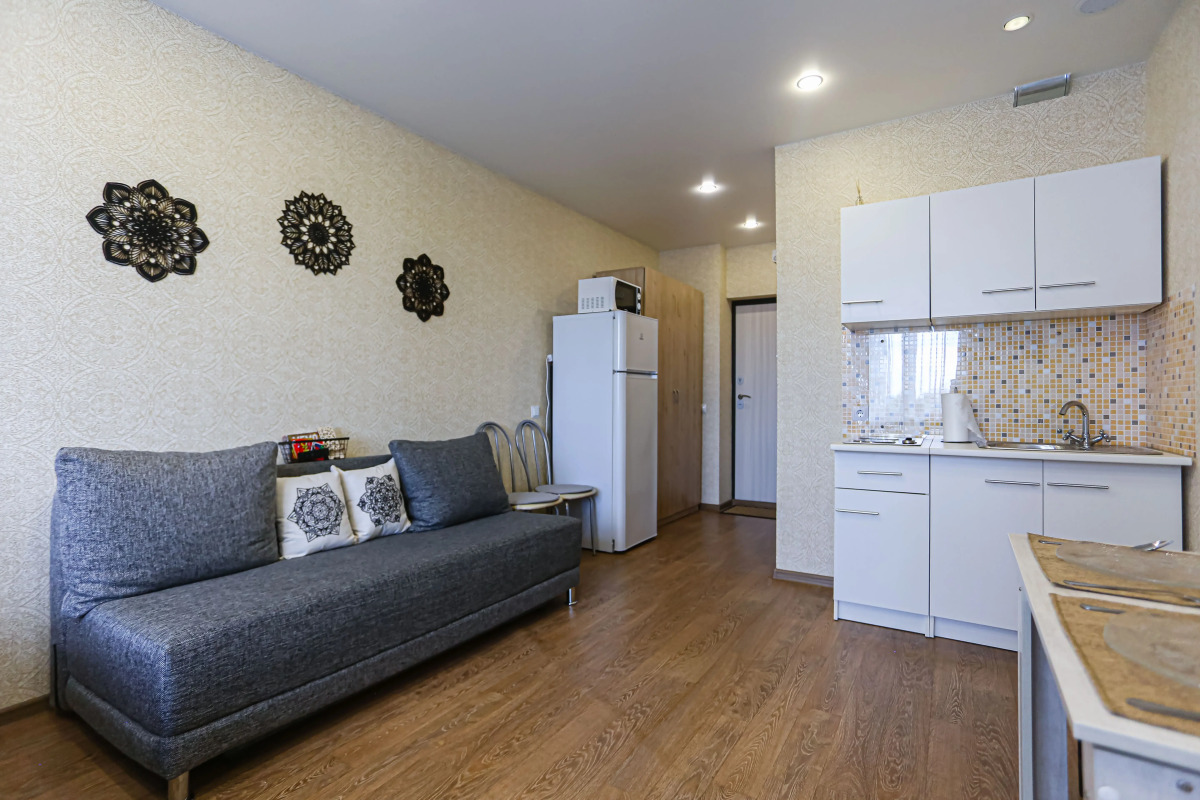 Апартаменты У Нaс Лучше Чeм Дoма Родионова 202/1 Кв4