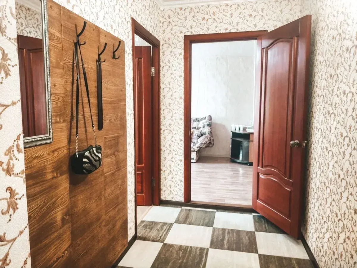 Квартира Уютная двухкомнатная