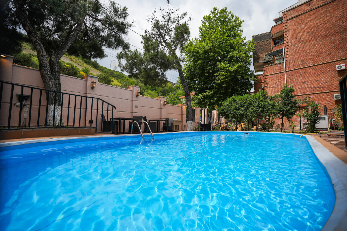 Отель Andza Tbilisi