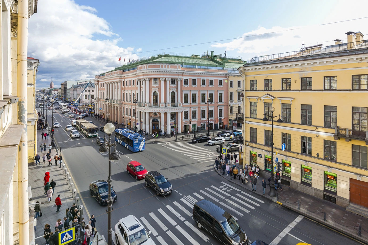 Апартаменты на Невском