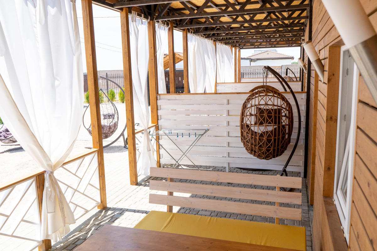 Белый песок