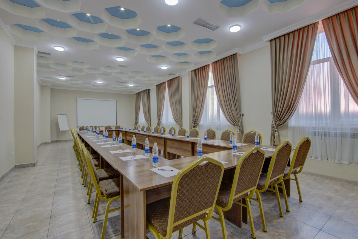 Отель Shah Palace