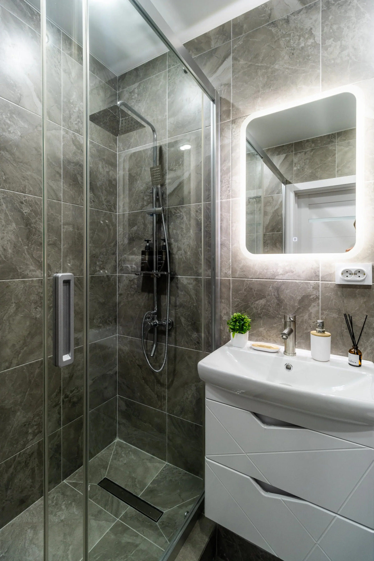 Квартира Сеть апартаментов ЧемодаНН Коломенская