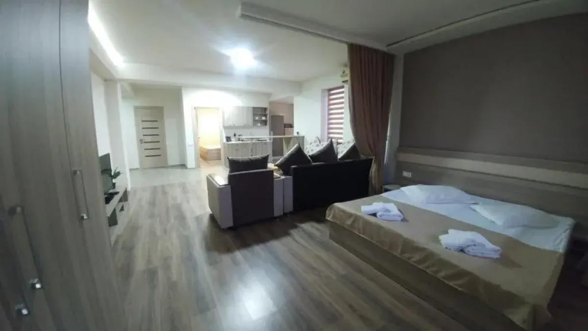 Отель Cross Resort