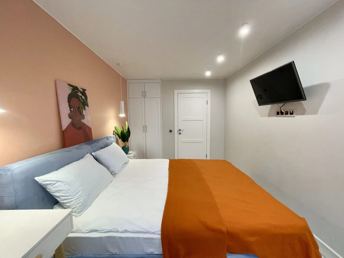 Квартира Уютная двухкомнатная