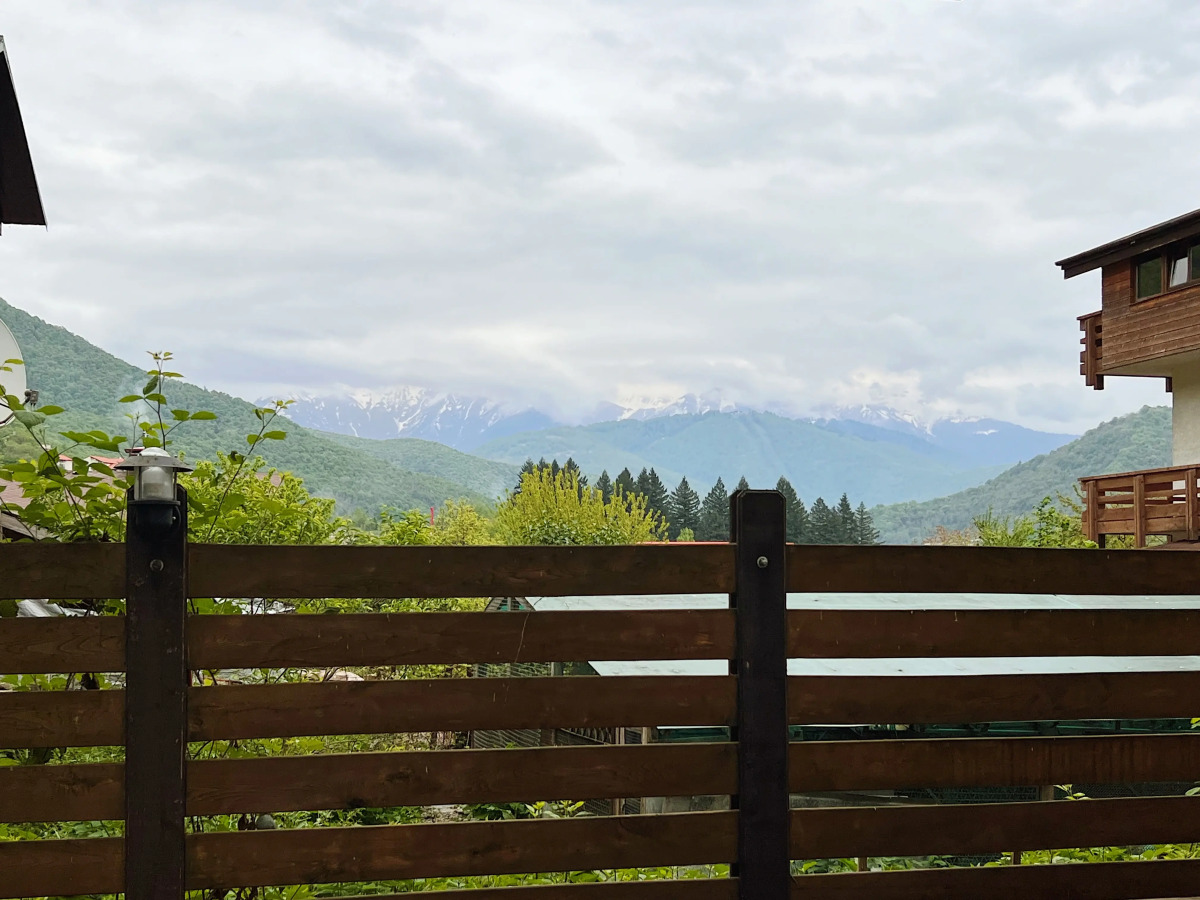 Апартаменты Квартира в самом центре Красной Поляны