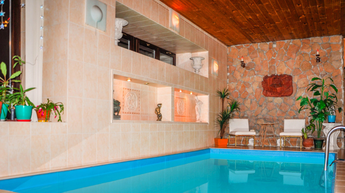 Дом Красивый дом на Волге