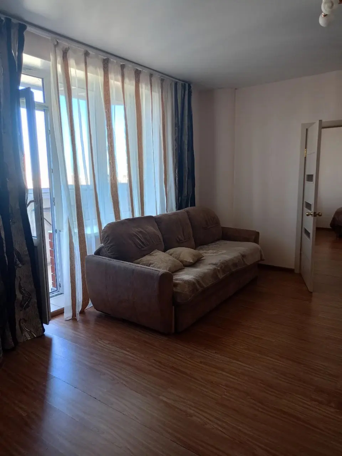 Апартаменты Аврора шестиместные (id 127)