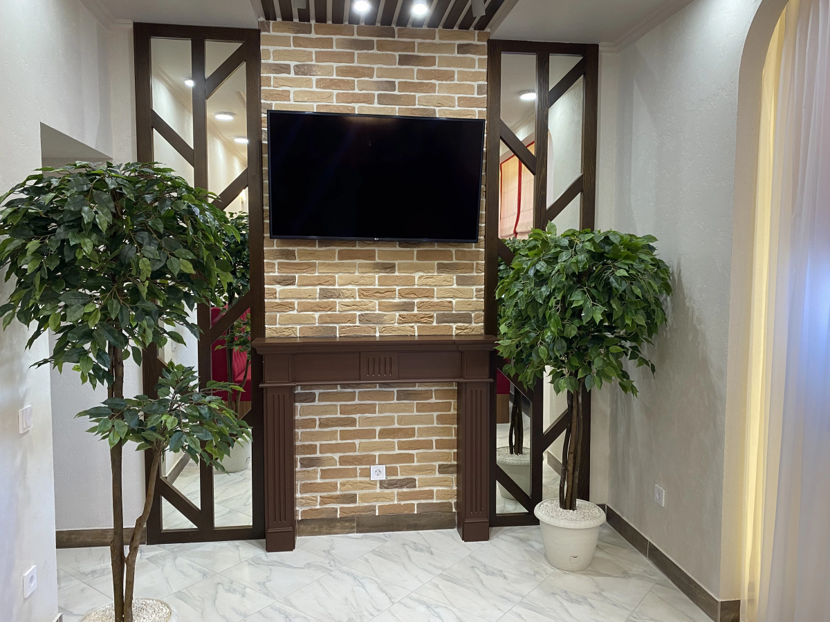 Отель Славянка