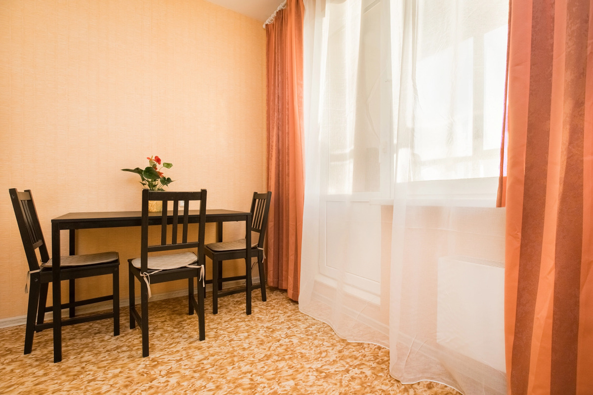 Апартаменты на Родионова 165к12