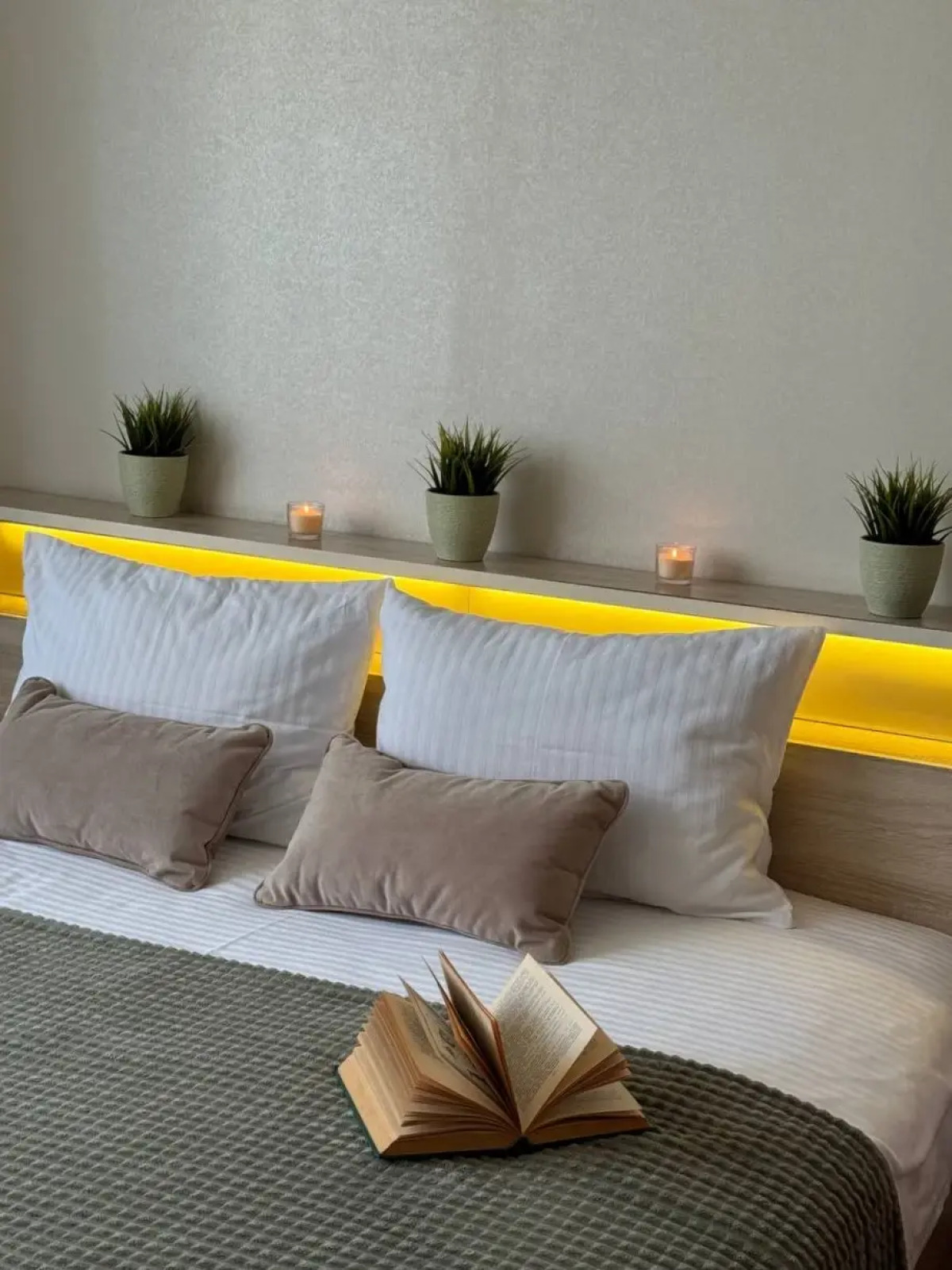 Квартира КвартРента НН с видом на Оку. Географический центр Н.Новгорода