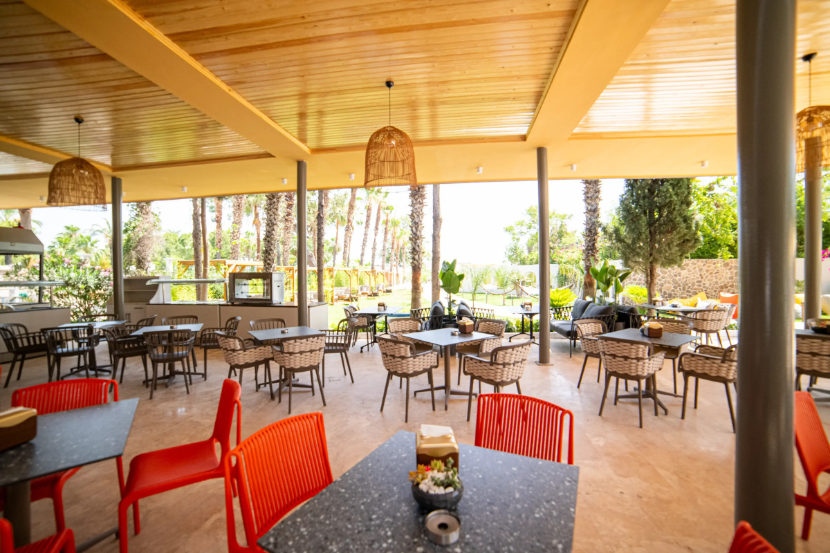 Rose Garden Premium Hotel