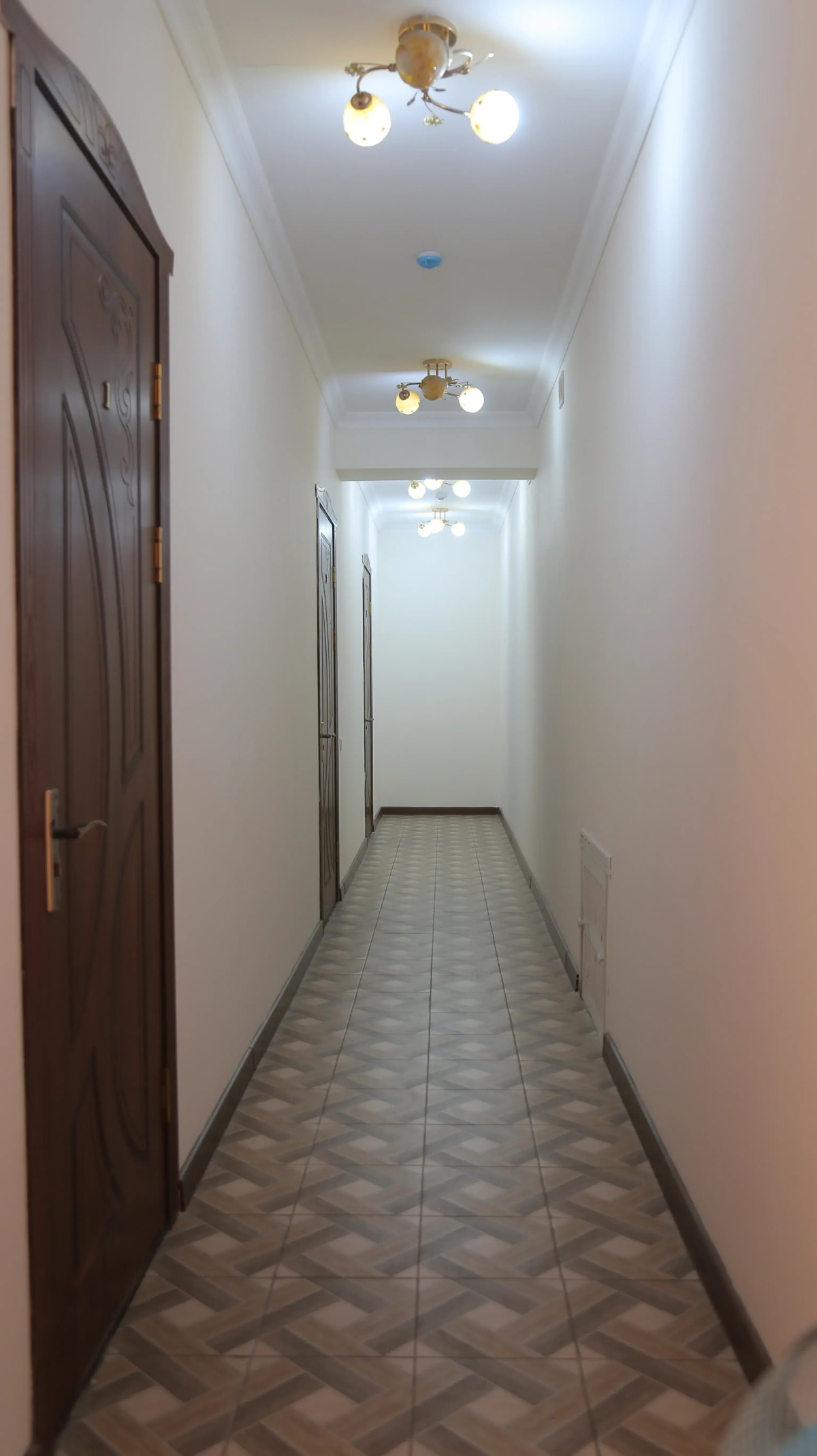 Отель Ideal Best Tour