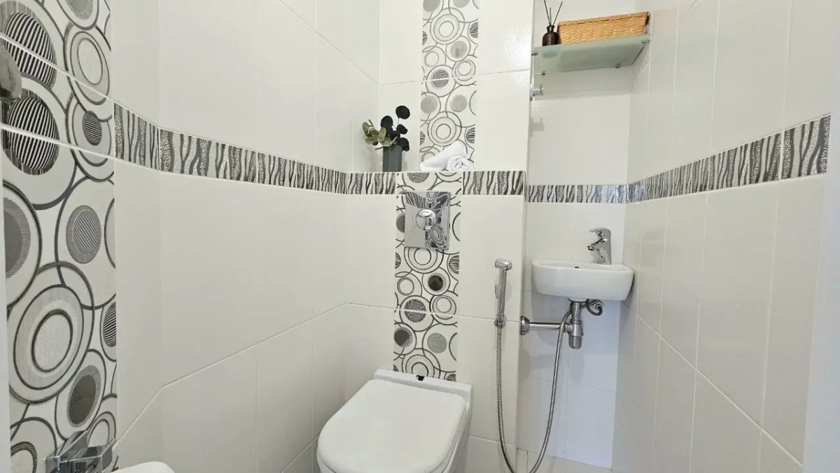 Квартира в удобной локации рядом со станцией метро Суконная слобода