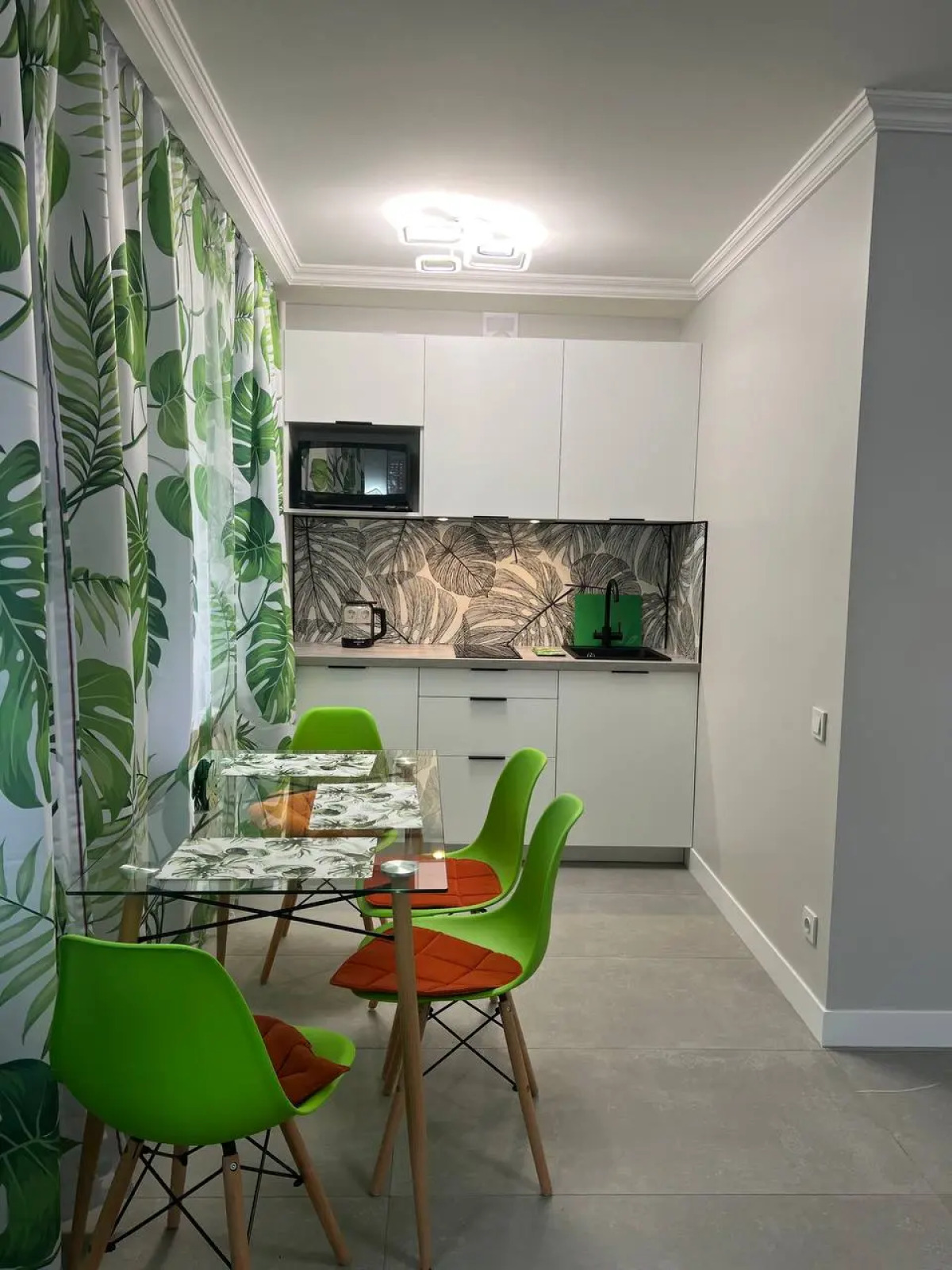 Апартаменты Марьин Дом на Малышева 104