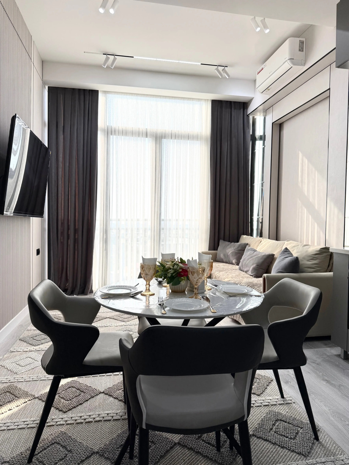 Апартаменты в Центре Ташкента Kamolon 43